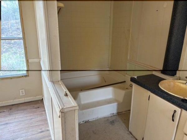 1992 SSL Manufactured Home