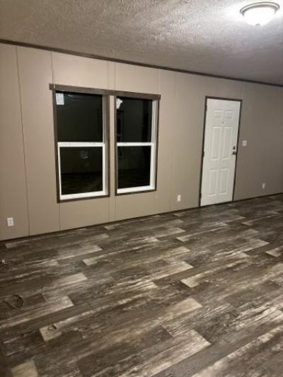 Photo 5 of 18 of home located at 22 Cowbell Ave Williamsburg, KY 40769