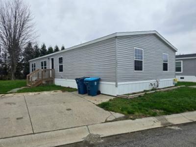 Photo 3 of 17 of home located at 1511 Bryan Ave Auburn, IN 46706