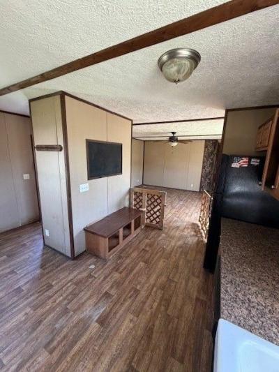 Photo 3 of 8 of home located at 208 Oak St Princeton, WV 24740