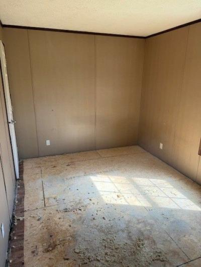 Photo 4 of 8 of home located at 208 Oak St Princeton, WV 24740