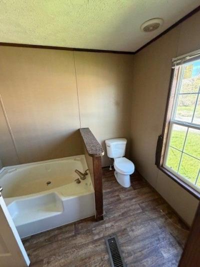 Photo 5 of 8 of home located at 208 Oak St Princeton, WV 24740