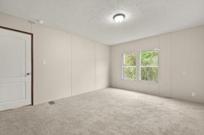 Photo 4 of 15 of home located at 183 Pine Branch Rd Grays Knob, KY 40829