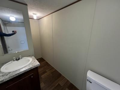 Mobile Home at 210 E Vine Russell, AR 72139