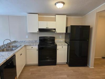 Photo 5 of 12 of home located at 273 Mcmillan Dr Hendersonville, NC 28792