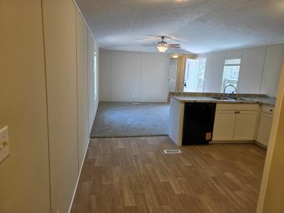 Photo 4 of 12 of home located at 273 Mcmillan Dr Hendersonville, NC 28792