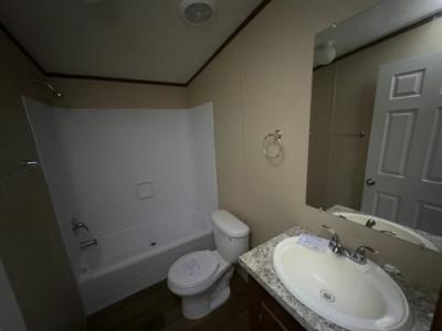 Photo 4 of 20 of home located at 816 Us-68 Benton, KY 42025