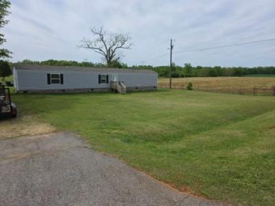 Mobile Home at 1263 Mcswain Rd Chesnee, SC 29323