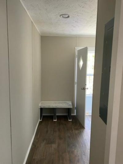 Photo 2 of 13 of home located at 14 Woodland Park Rd Waverly, OH 45690