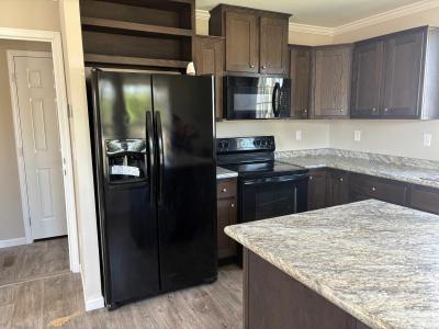 Photo 4 of 12 of home located at 165 Mamie Morelock R Rogersville, TN 37857