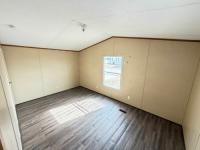 2010 DECISION MAKER 31DMK16763AH10 Manufactured Home