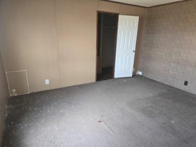 Photo 5 of 9 of home located at 1015 Loggins Rd Charlotte, TN 37036