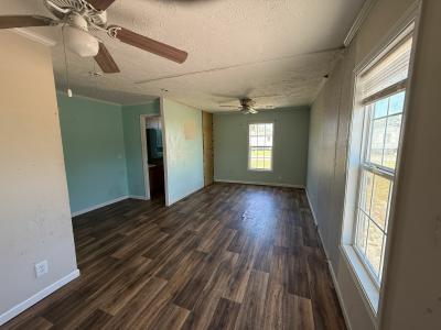 Photo 3 of 9 of home located at 20134 Us Hwy 17 Hampstead, NC 28443