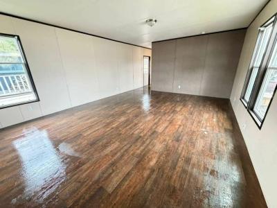 Photo 5 of 12 of home located at 1108 Cherry Tree Ln Brookshire, TX 77423