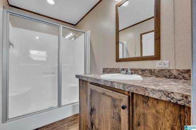 Mobile Home at 418 Henderson St Gadsden, AL 35904