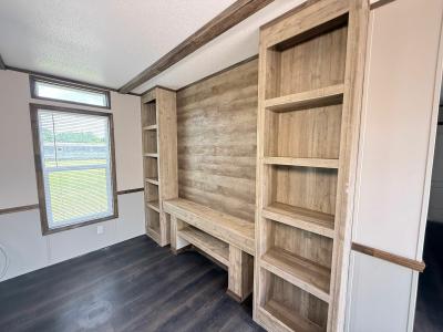 Photo 3 of 11 of home located at 15743 Us-59 Splendora, TX 77372