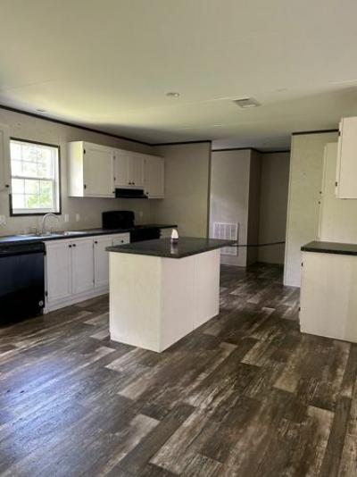 Mobile Home at 1549 Russellville Rd Saint Stephen, SC 29479