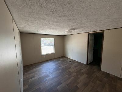 Photo 5 of 10 of home located at 3715 Lexington Rd Richmond, KY 40475
