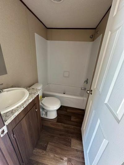 Photo 4 of 7 of home located at 16719 Shaw Rd Athens, AL 35611