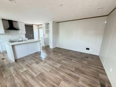 Photo 2 of 10 of home located at 506 Paloma Ln Brookshire, TX 77423