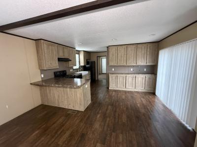 Photo 5 of 24 of home located at 330 Woodcrest Somerset, TX 78069