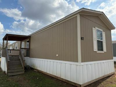 Mobile Home at 503 W Lower Line St La Grange, TX 78945