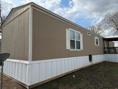 Photo 2 of 14 of home located at 503 W Lower Line St La Grange, TX 78945