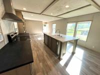 2023 PLATINUM ANNIVERSARY Manufactured Home