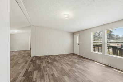 Photo 2 of 23 of home located at 1328 Moon Ct Panama City, FL 32409