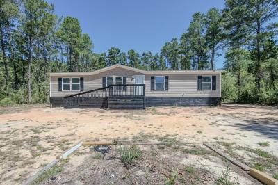 Photo 2 of 24 of home located at 1328 Moon Ct Panama City, FL 32409