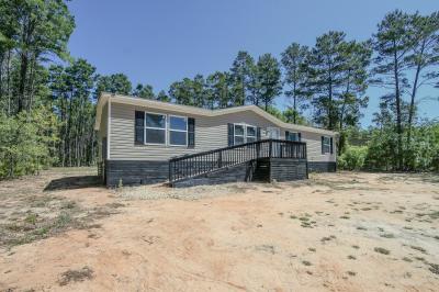 Mobile Home at 1328 Moon Ct Panama City, FL 32409