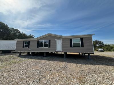 Mobile Home at 2221 Hwy 78 W Jasper, AL 35501