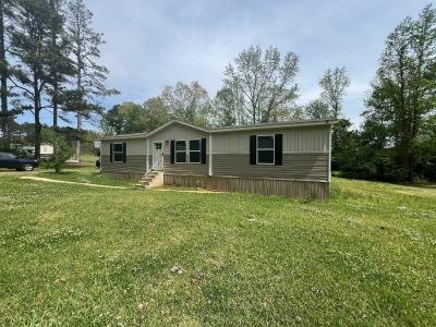 Mobile Home at 123 R L Goss Rd Louisville, MS 39339
