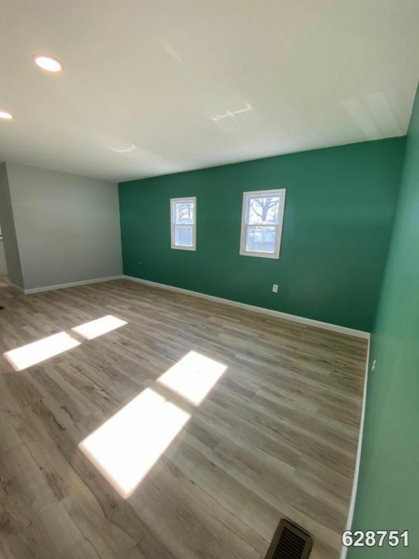 Photo 1 of 2 of home located at Williams Estates/Peppermint Woods 3517 Wagon Train Rd Baltimore, MD 21220