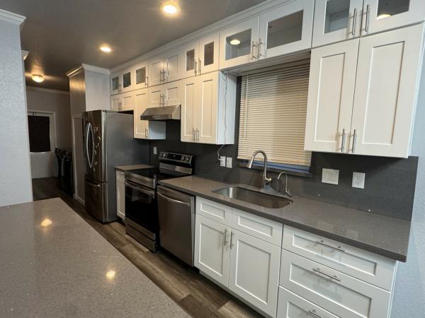 2013 Clayton 32SUN28523BH13 Mobile Home