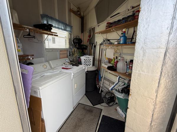 1993 Homes of Merit Mobile Home