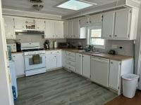 1986 Garden Home Holiday Manufactured Home