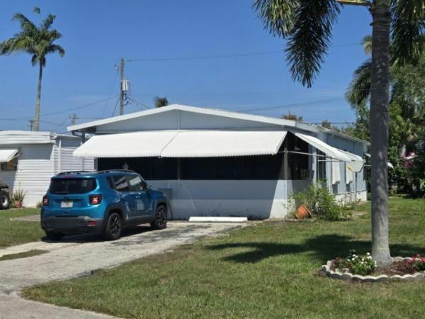 Photo 1 of 2 of home located at 5854 Cherokee Drive Lake Worth, FL 33463