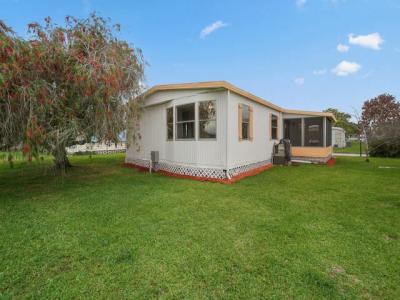 Photo 3 of 15 of home located at 7300 20th Street #260 Vero Beach, FL 32966