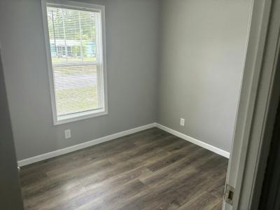 Photo 3 of 14 of home located at 10201 W Beaver St #78 Jacksonville, FL 32220