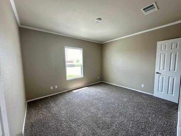2021 Palm Harbor 320FT32604A Mobile Home