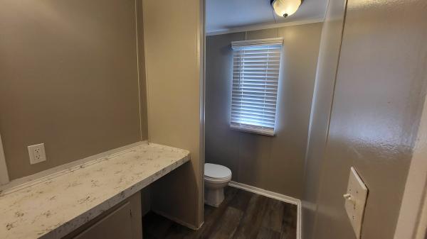 1998 American Homestar Corp Galaxy Mobile Home