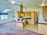 1999 9248 Golden West Home 7669 JG578F2 Mobile Home