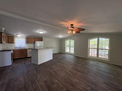 Photo 2 of 7 of home located at 9 Northwood Drive Greenwood, IN 46143