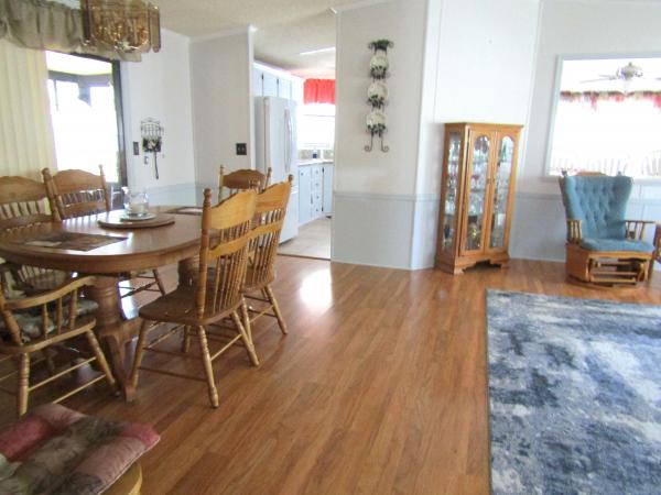 1988 Glenbrook Mobile Home