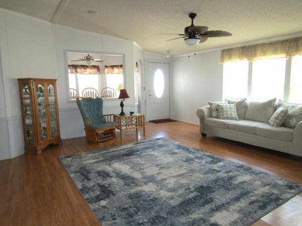 1988 Glenbrook Mobile Home