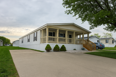 Mobile Home at 11369 Trailing Oak Miamisburg, OH 45342