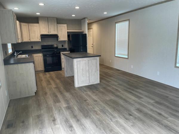 2025 Clayton Homes Inc Adrenaline Mobile Home