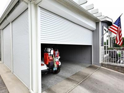 Photo 3 of 20 of home located at 2206 S Ellsworth Road Lot 126B Mesa, AZ 85209