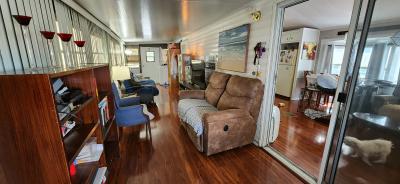 Photo 3 of 8 of home located at 7820 Wire Road 048 Zephyrhills, FL 33540